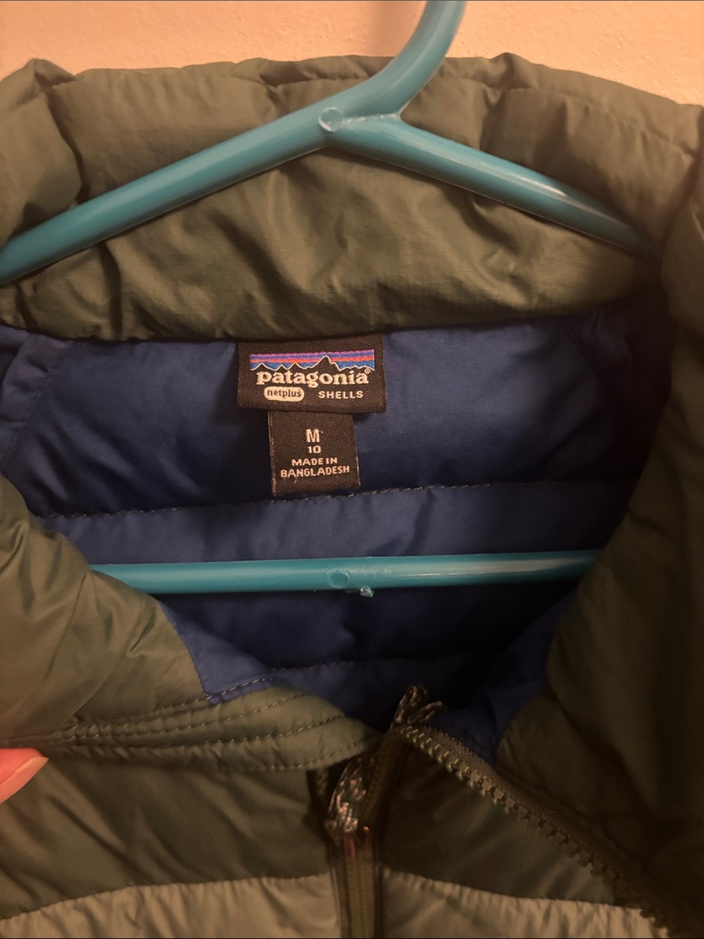 Patagonia Kids Olive Green Down Puffer Jacket with Blue Lining